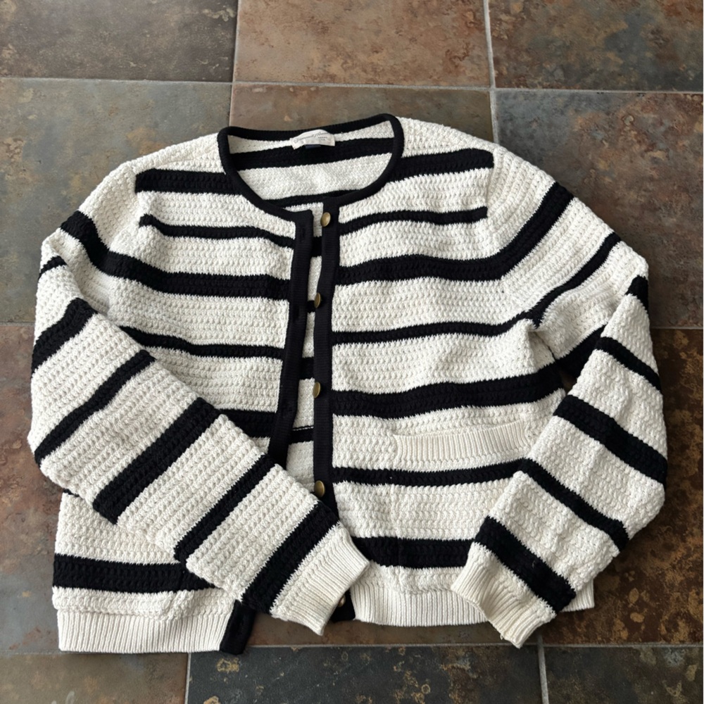Universal Thread Black and White Striped Cardigan